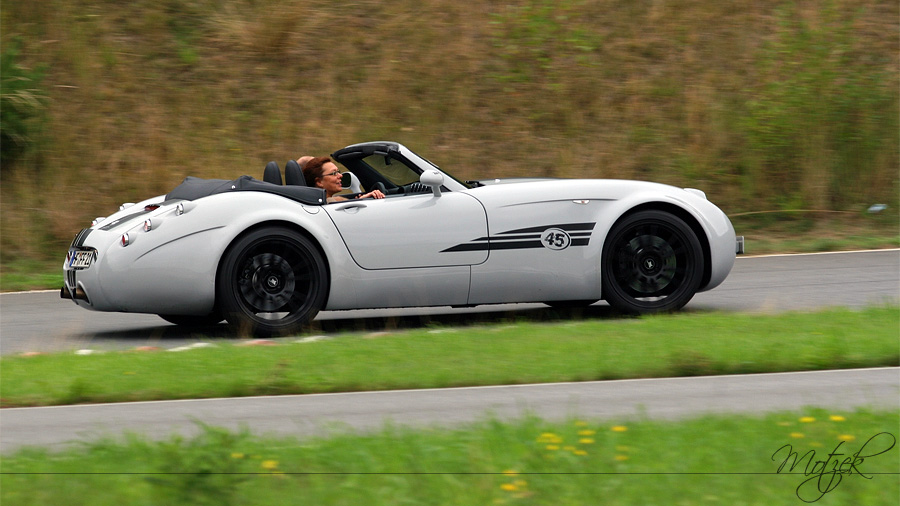 Foto von Charity Challenge 2010 Wiesmann MF4