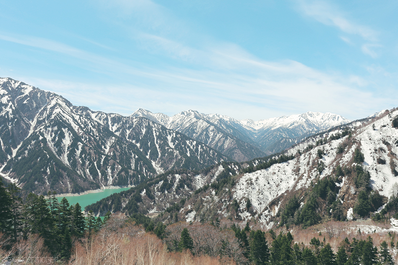 Foto von Der Gletschersee der japanischen Alpen