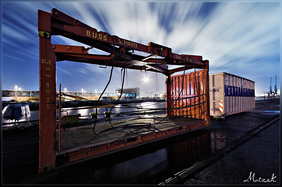 Foto von Hamburg Hafen Nacht Container